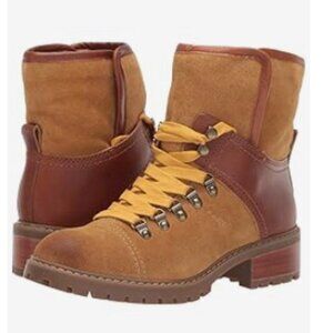 Frye and Co Anise Hiker Boot, Size 8, Cognac Suede / Smooth Full Leather *NEW*
